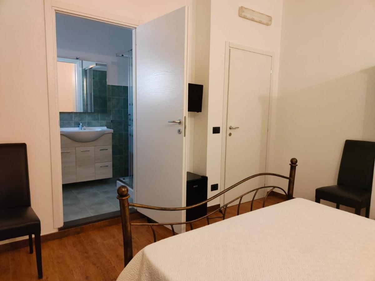 Casa Janas Affittacamere Bed & Breakfast 皮希纳斯 外观 照片