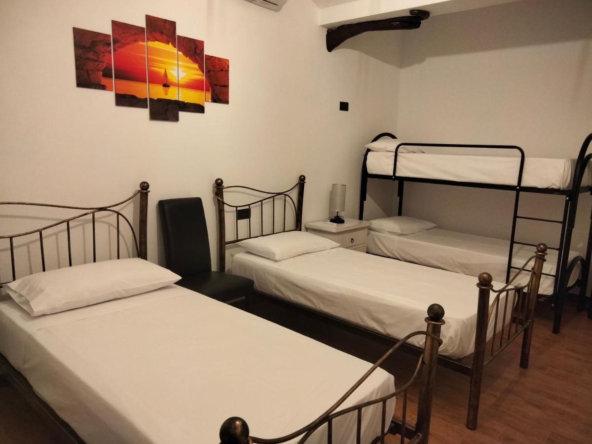 Casa Janas Affittacamere Bed & Breakfast 皮希纳斯 外观 照片