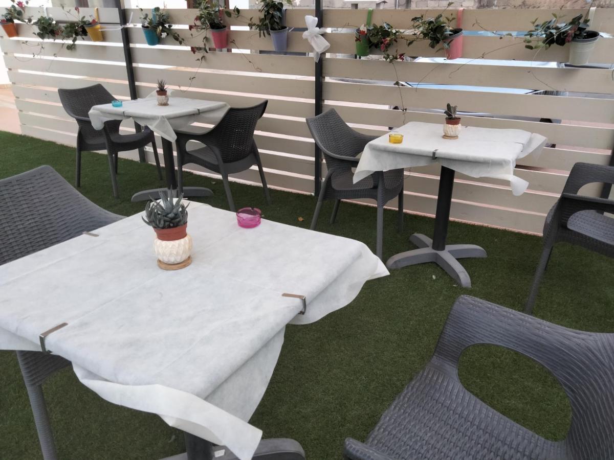 Casa Janas Affittacamere Bed & Breakfast 皮希纳斯 外观 照片